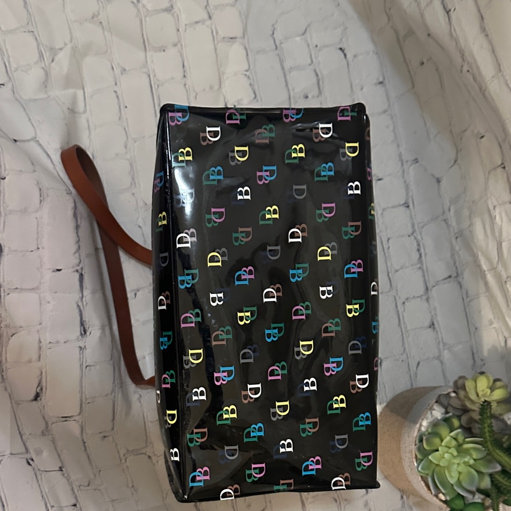 Dooney & Bourke Black Multi Monogram IT medium shopper - Picture 5 of 12